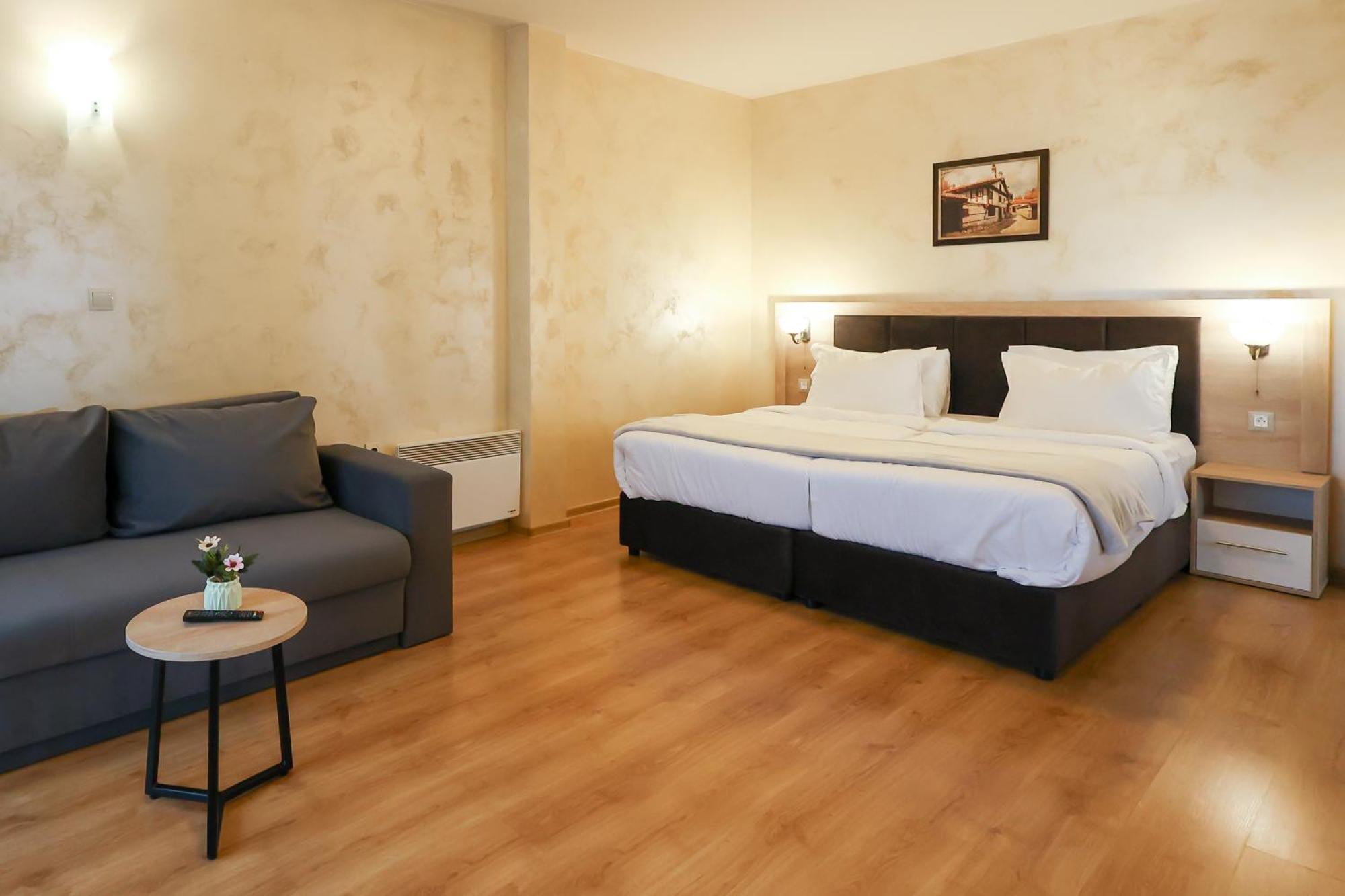 Wood & Aparthotel 4*