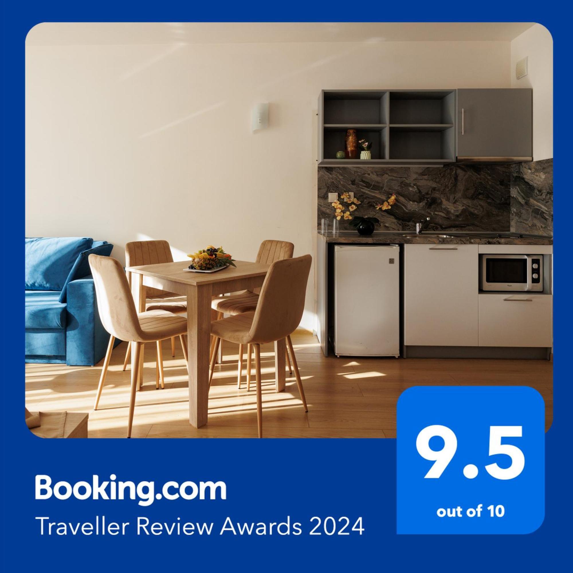 Aparthotel Wood &