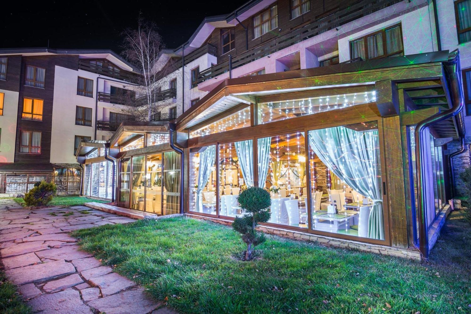 Wood & Hotel de apartamente