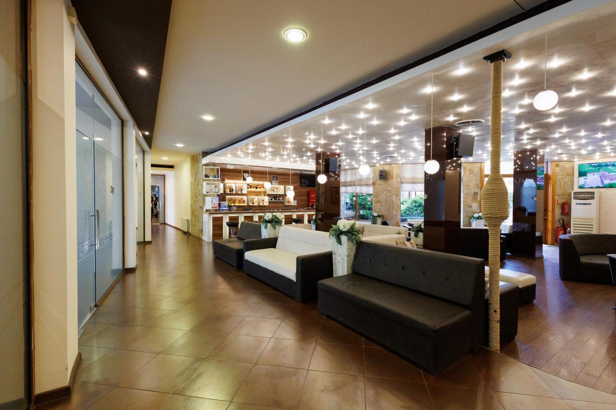 Wood & Hotel de apartamente 4*