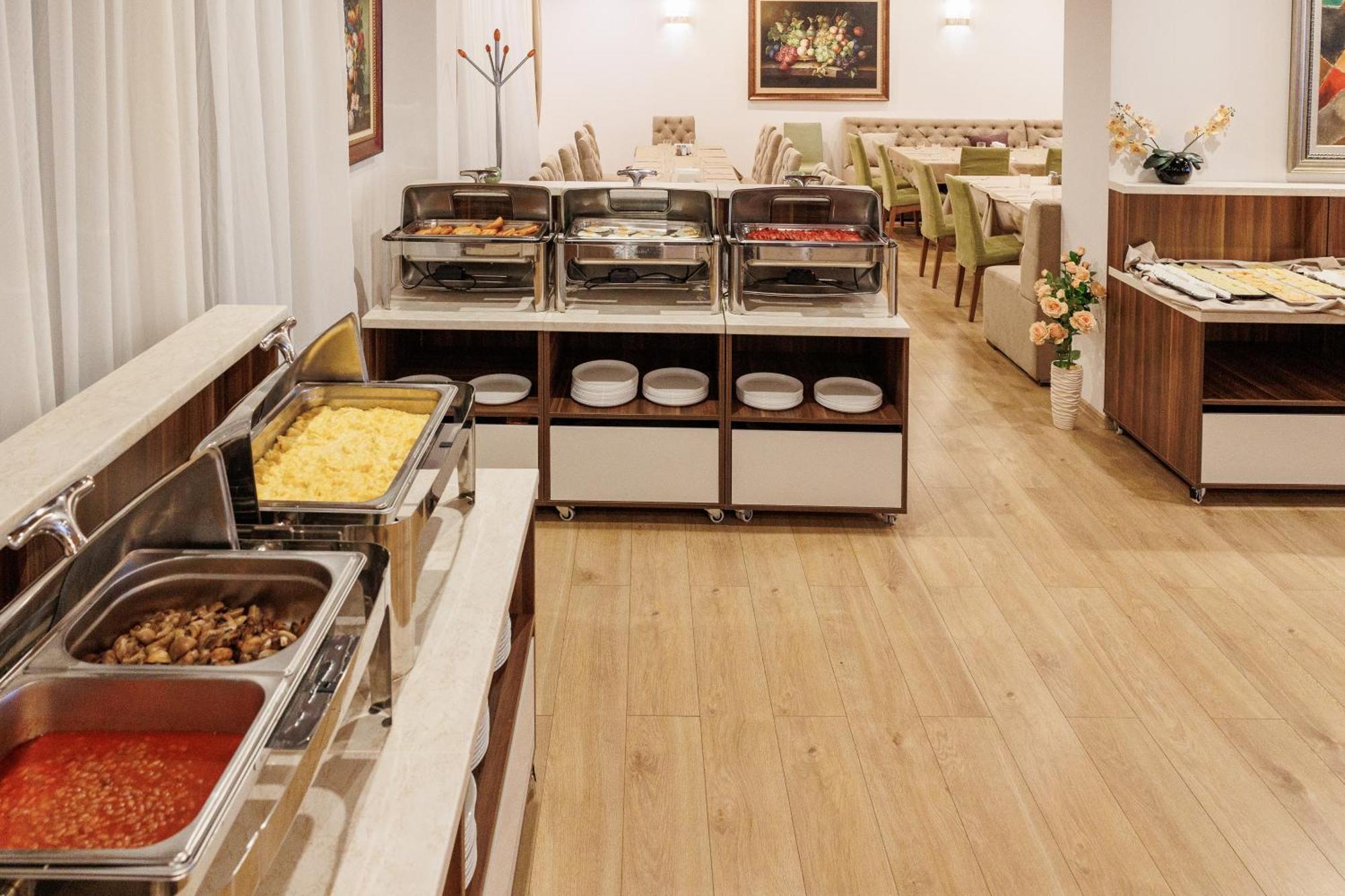 Hotel de apartamente Wood & 4*