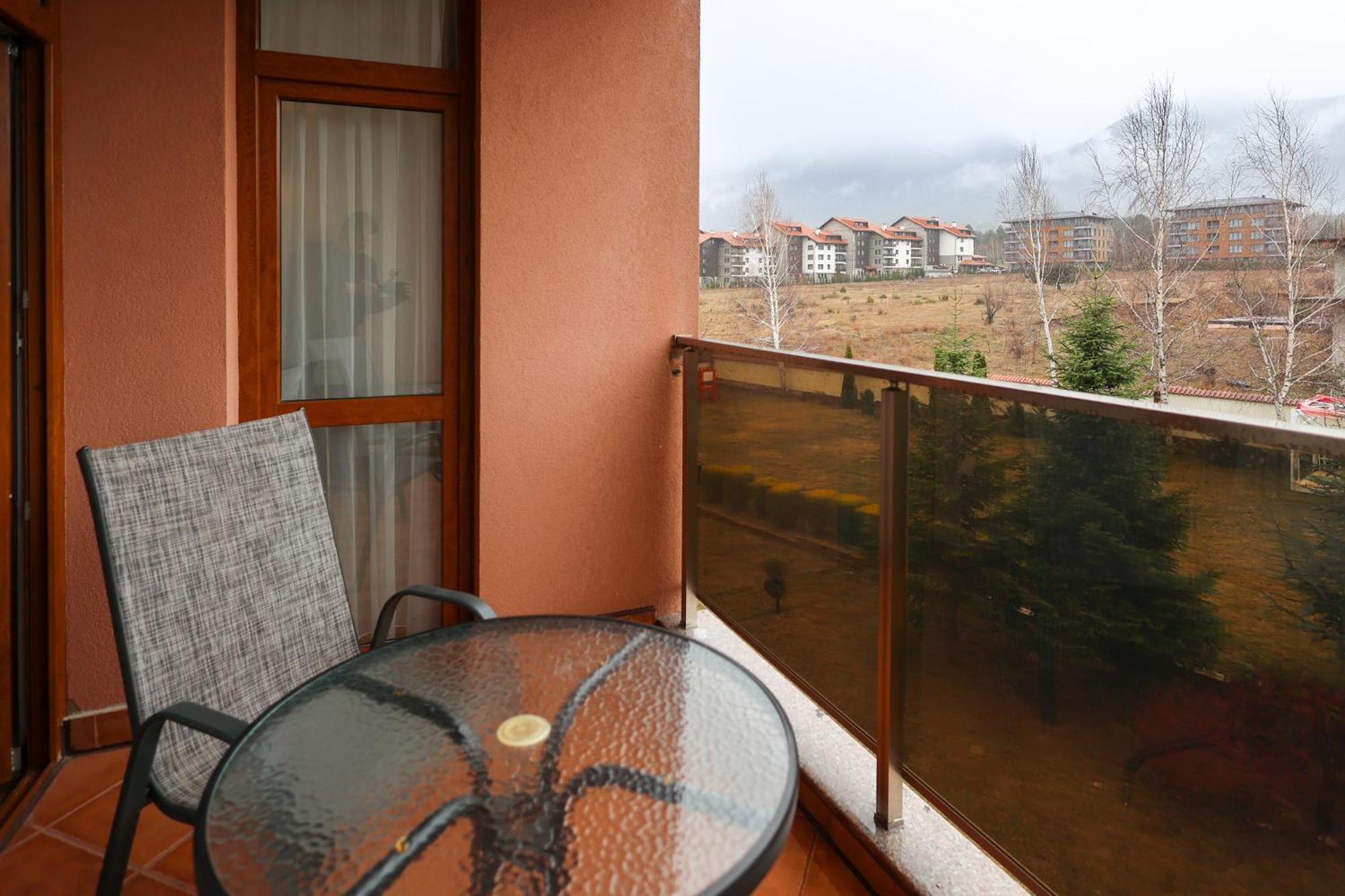 Wood & Hotel de apartamente