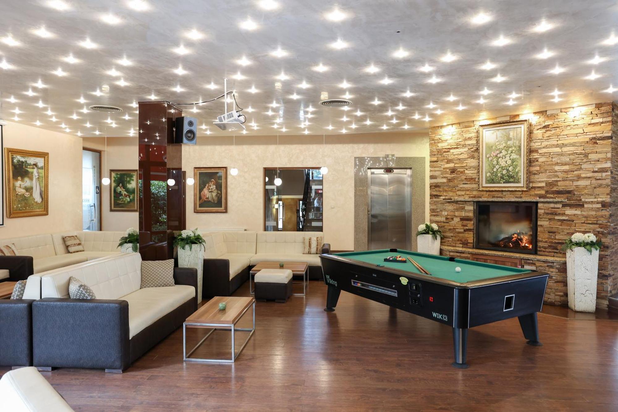 Wood & Hotel de apartamente 4*